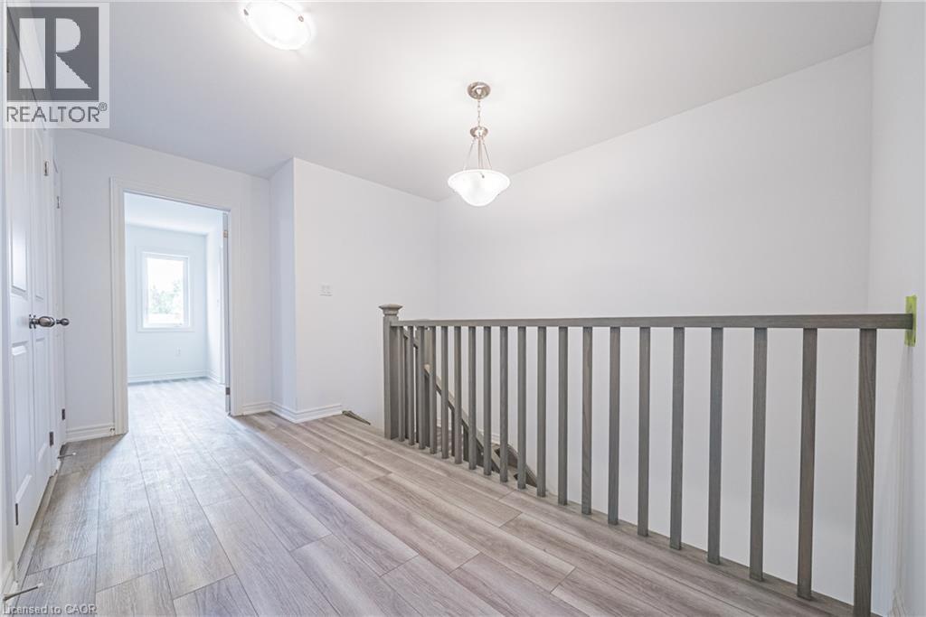 11 Davinci Boulevard, Hamilton, Ontario  L9B 1B7 - Photo 25 - 40863515