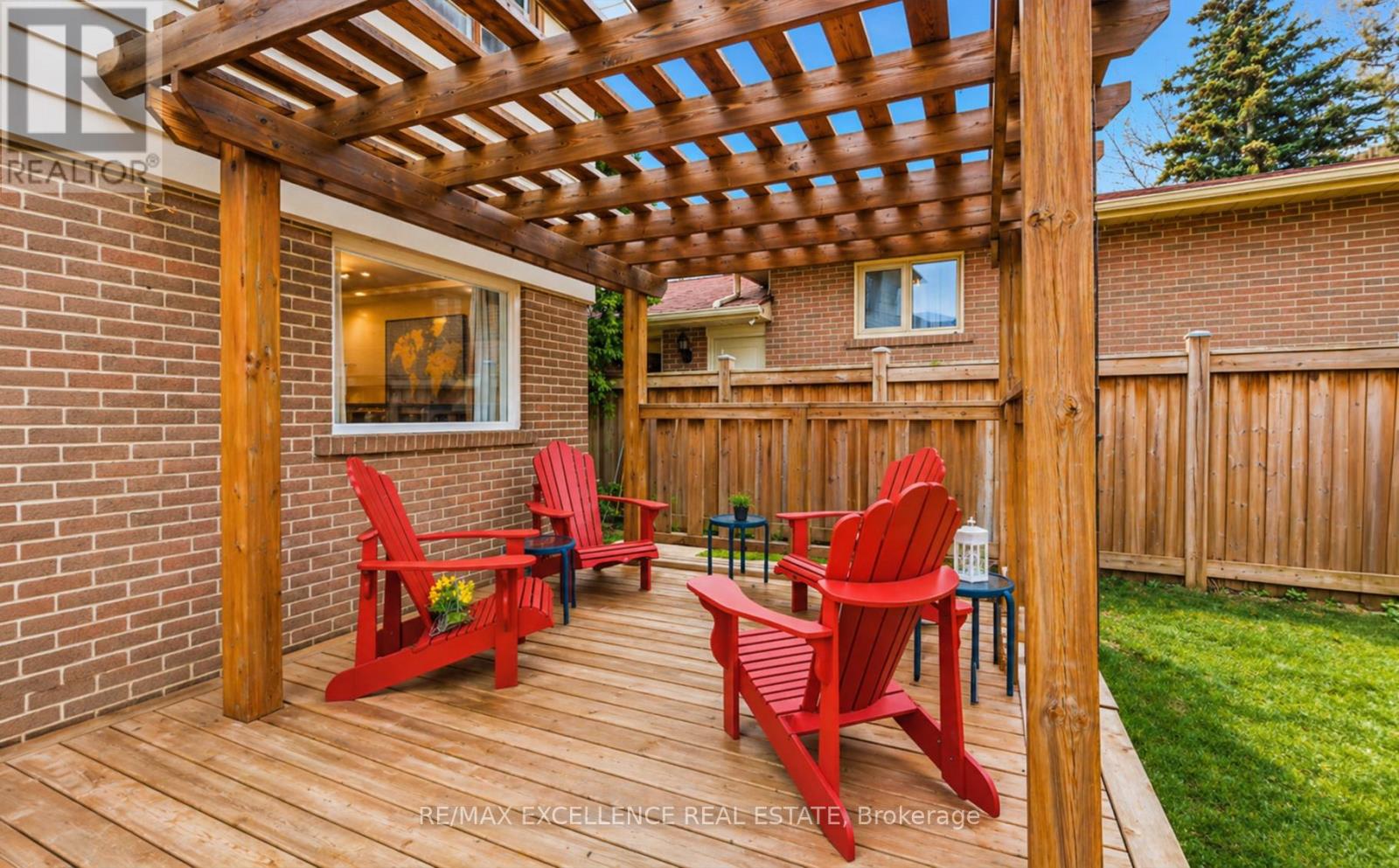46 Bartley Bull Parkway, Brampton, Ontario  L6W 2J4 - Photo 11 - W13788546