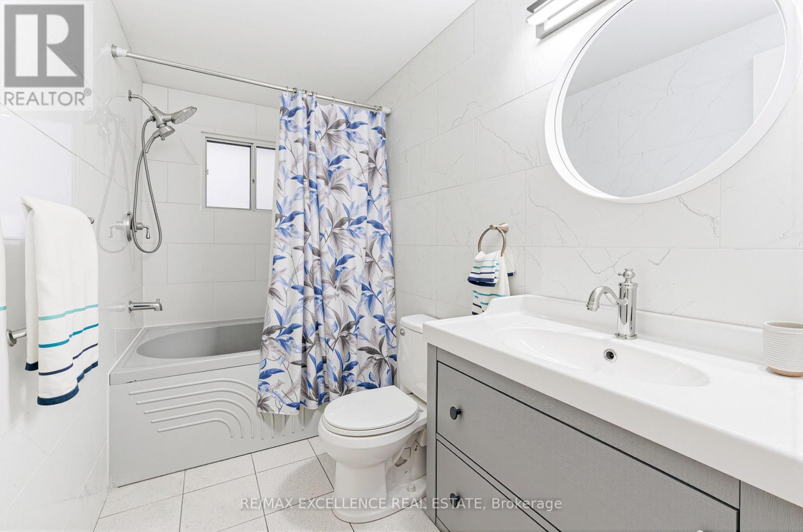 46 Bartley Bull Parkway, Brampton, Ontario  L6W 2J4 - Photo 9 - W13788546
