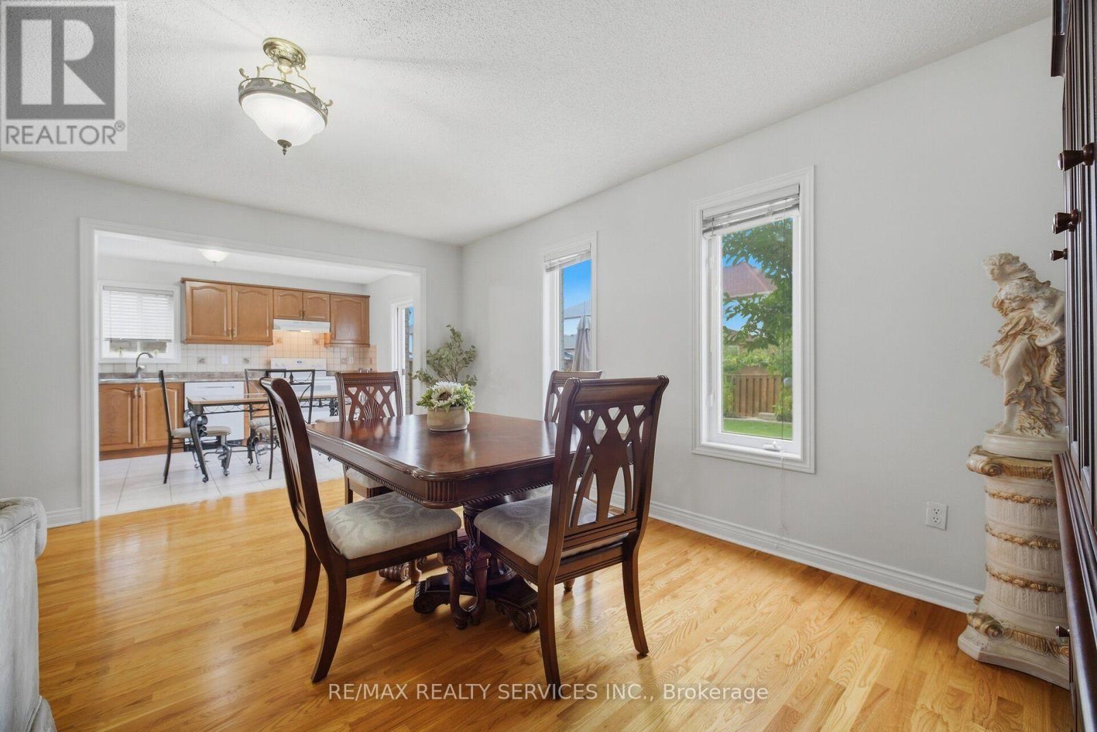 30 Maple Beach Crescent, Brampton, Ontario  L7A 2T8 - Photo 13 - W13788548