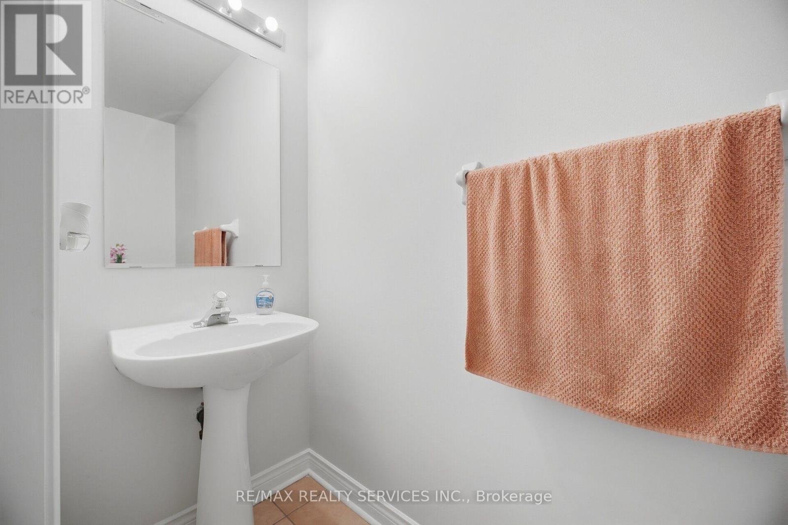 30 Maple Beach Crescent, Brampton, Ontario  L7A 2T8 - Photo 22 - W13788548