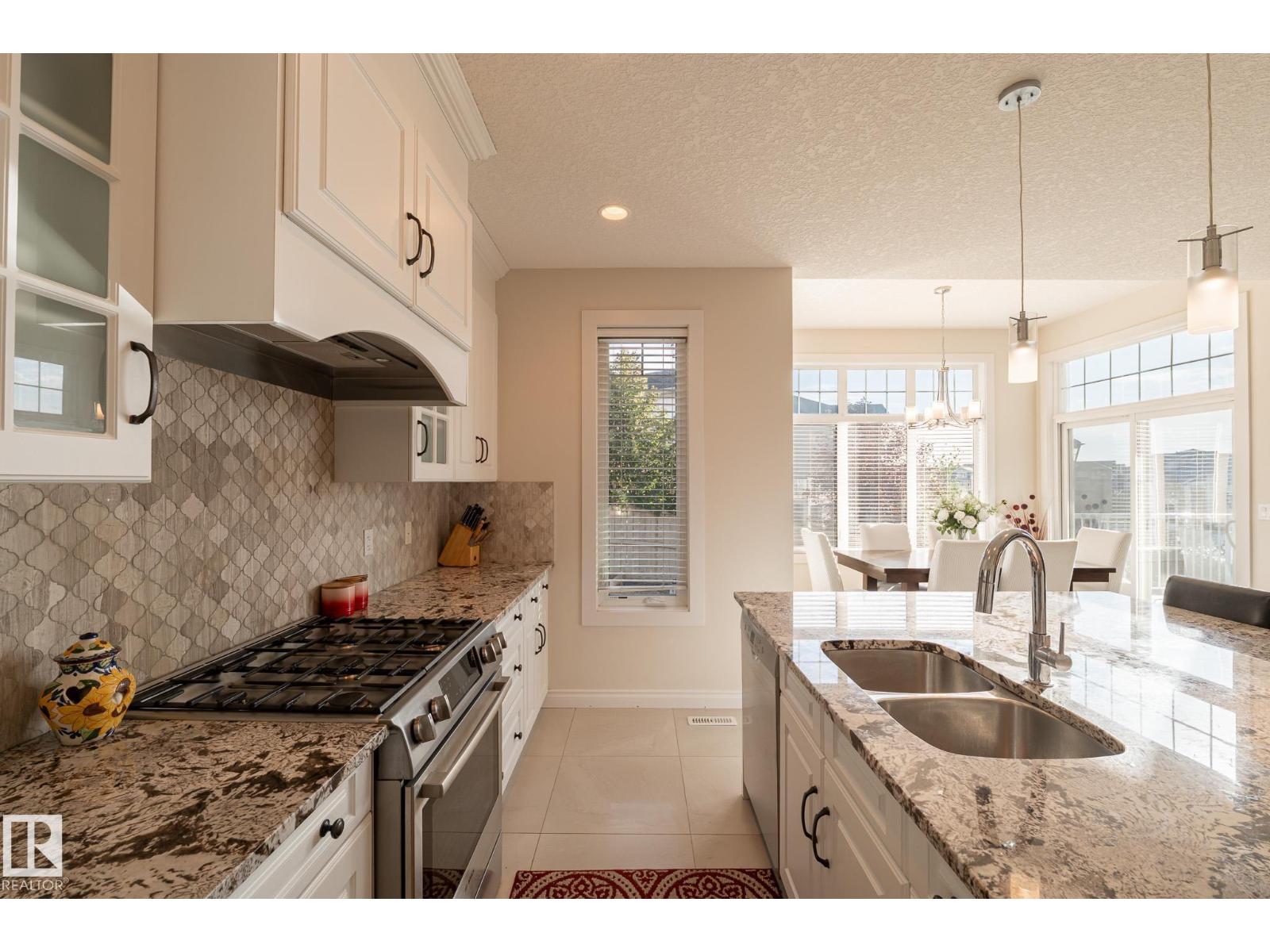 914 CRYSTALLINA NERA WY NW photo 4