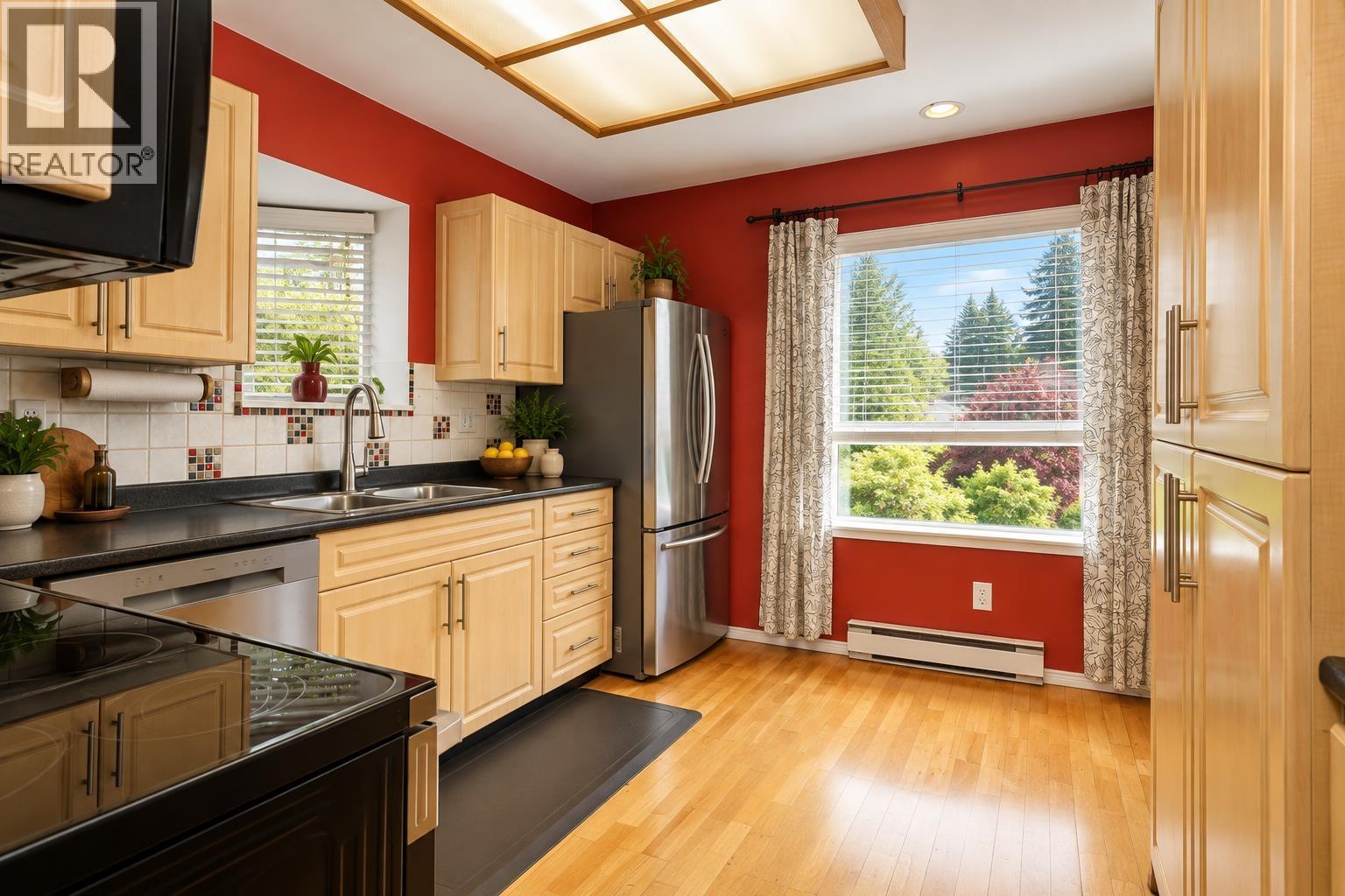 406 1215 Lansdowne Drive, Coquitlam, British Columbia  V3E 2P2 - Photo 13 - R3165847