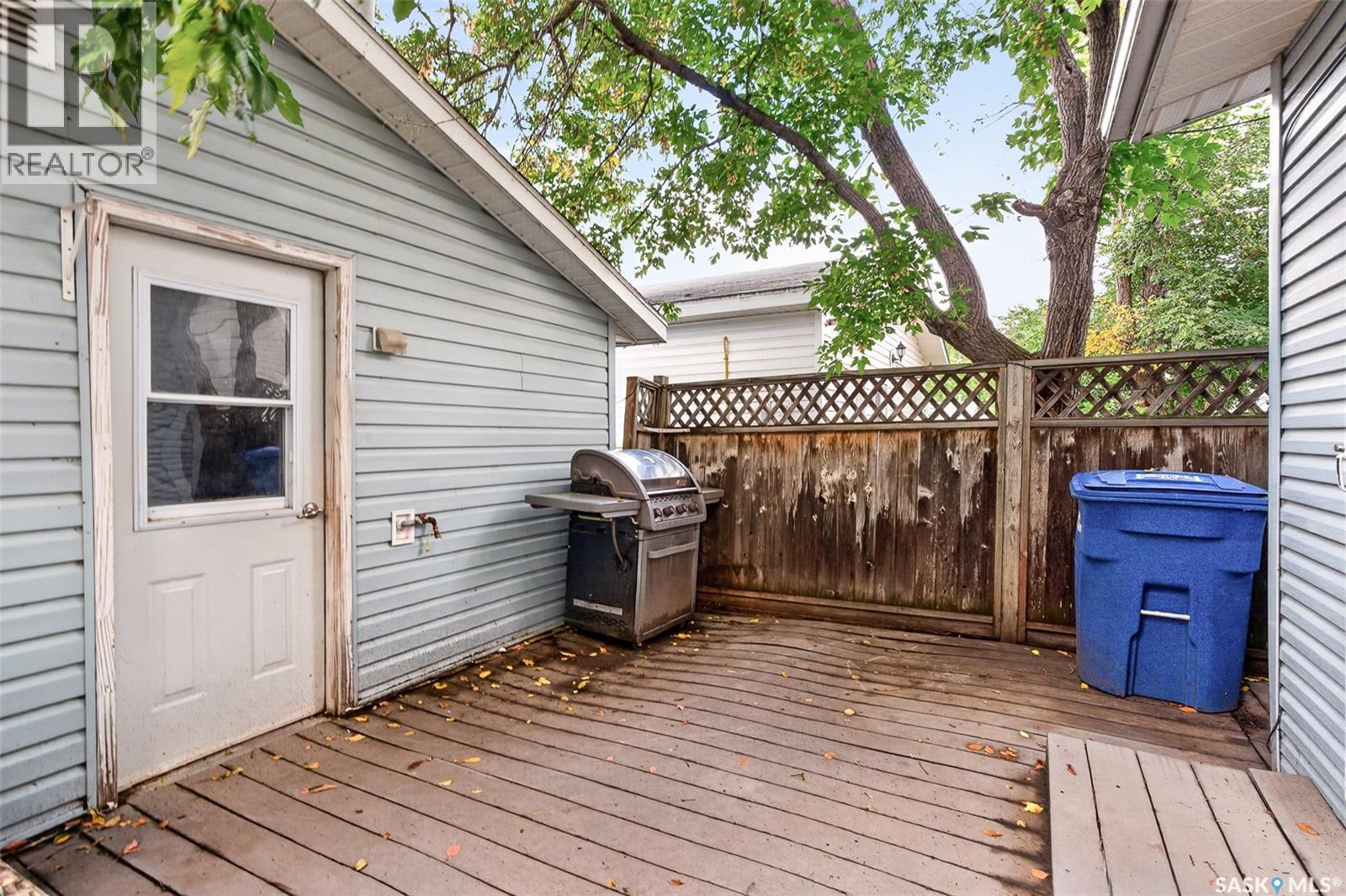 1120 Algoma Avenue, Moose Jaw, Saskatchewan  S6H 3Z6 - Photo 43 - SK048552