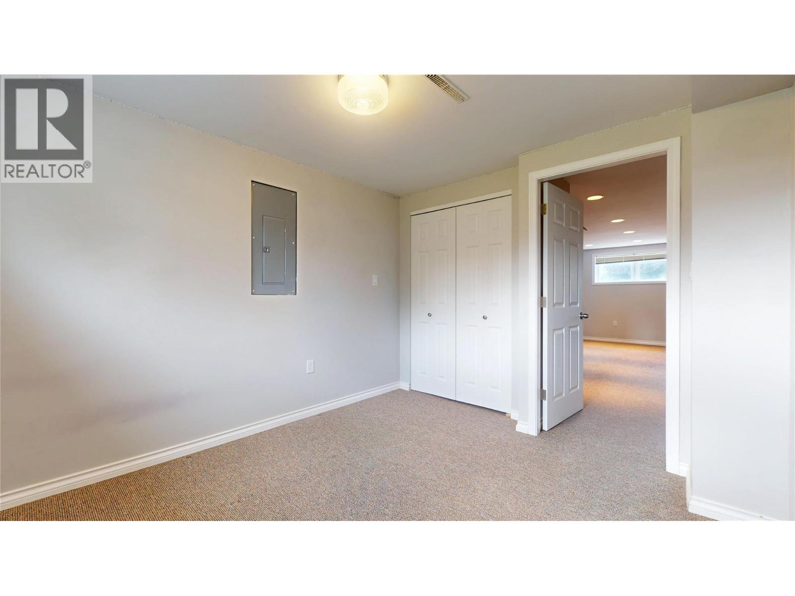 913 9th Street S photo 30