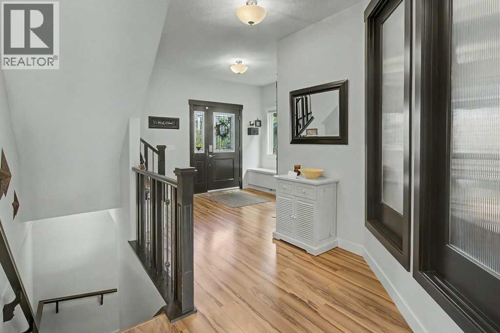 3 Ranchers Way, Okotoks, Alberta  T1S 0P3 - Photo 3 - A2344142