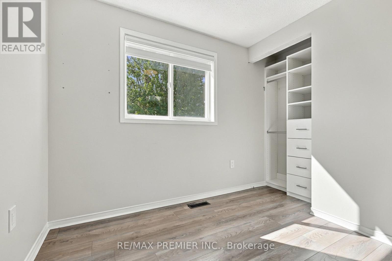 54 Hersey Crescent N, Barrie, Ontario  L4N 8R2 - Photo 23 - S13788562