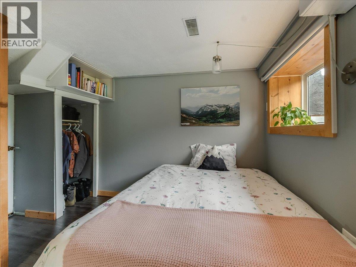 622 Eighth Street, Nelson, British Columbia  V1L 3A7 - Photo 34 - 10400934