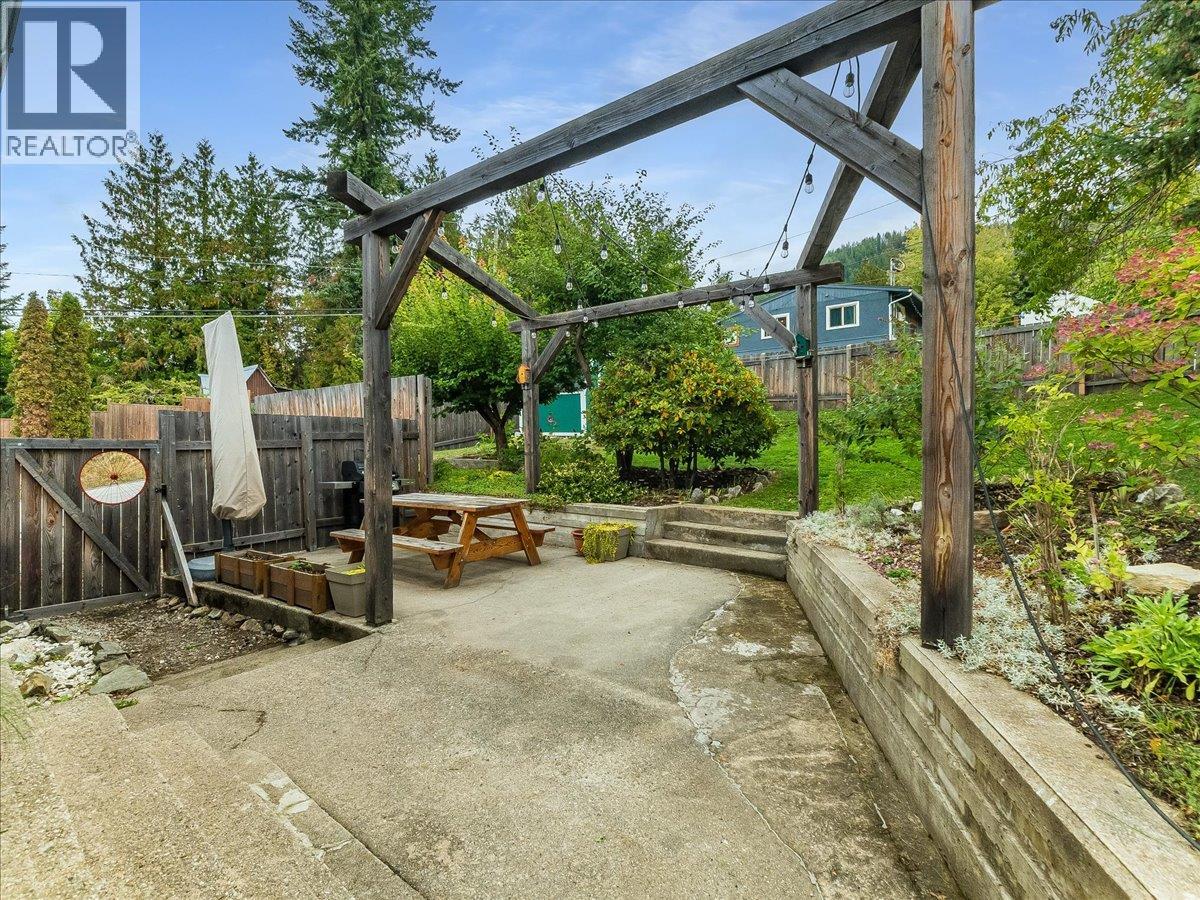 622 Eighth Street, Nelson, British Columbia  V1L 3A7 - Photo 55 - 10400934