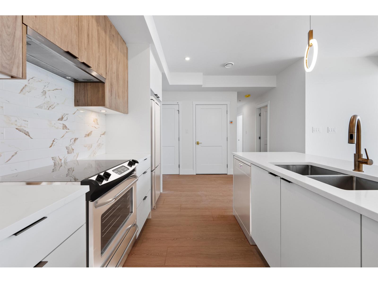 405 2233 156 Street, Surrey, British Columbia  V4A 4V3 - Photo 4 - R3166017