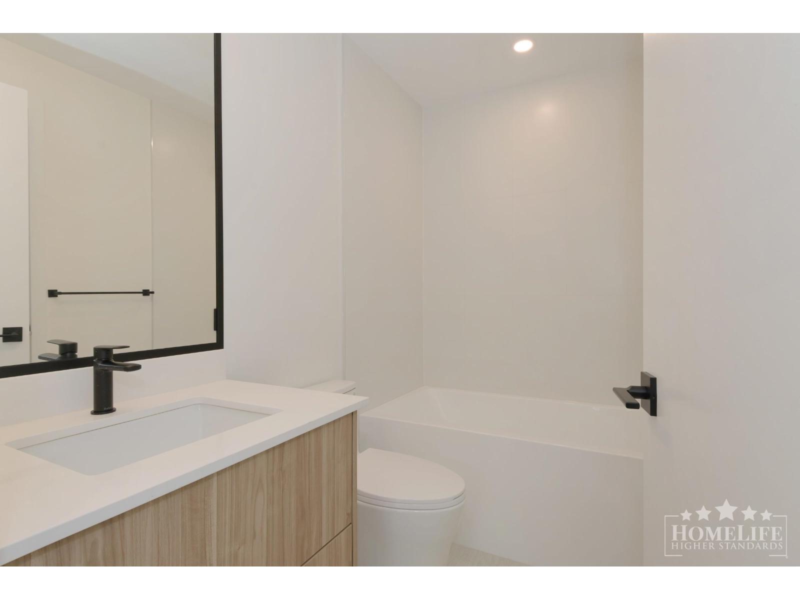 207 14398 60 Avenue, Surrey, British Columbia  V3X 2N5 - Photo 15 - R3166020