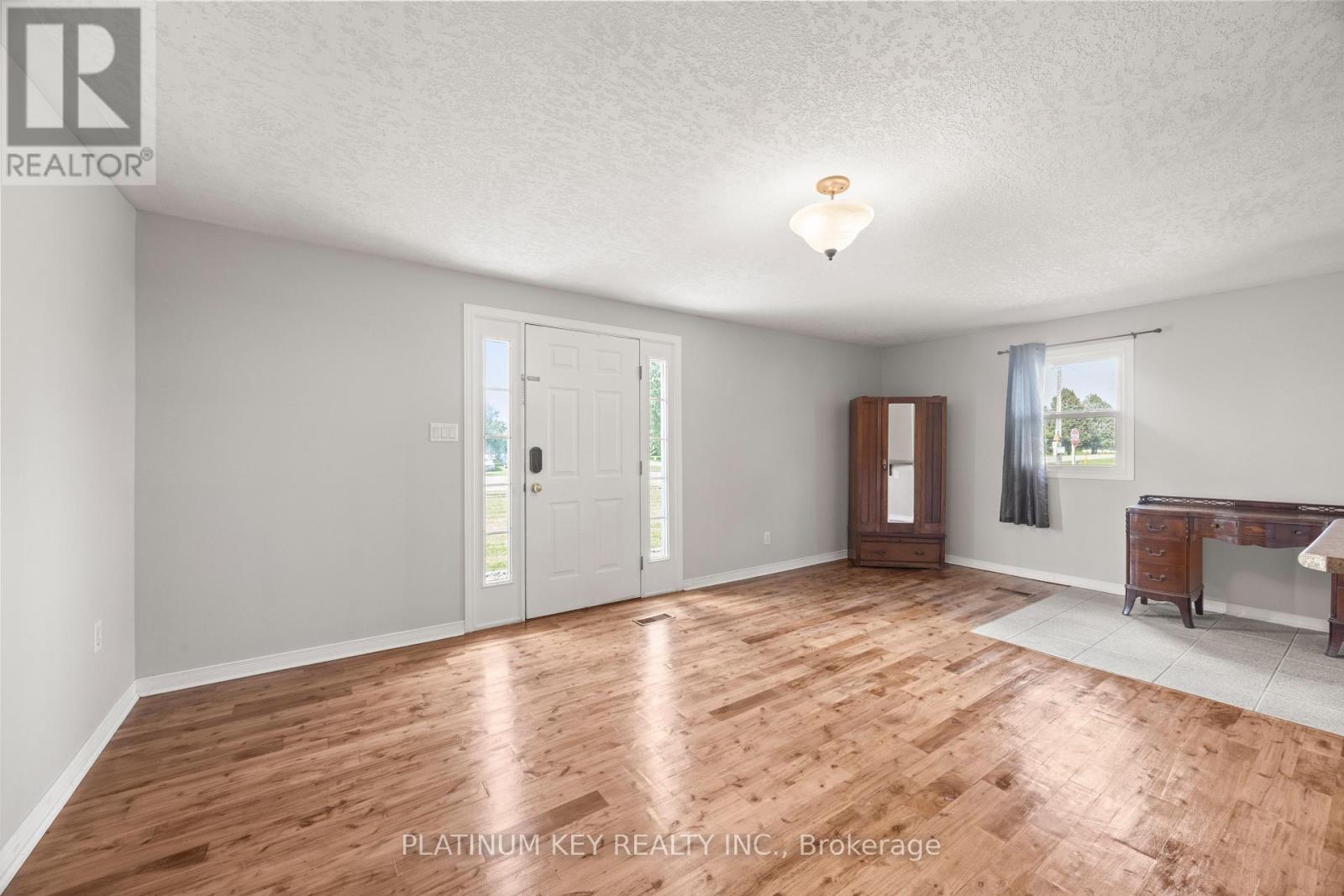 2731 Longwoods Road, Southwest Middlesex, Ontario  N0L 2N0 - Photo 19 - X13788660