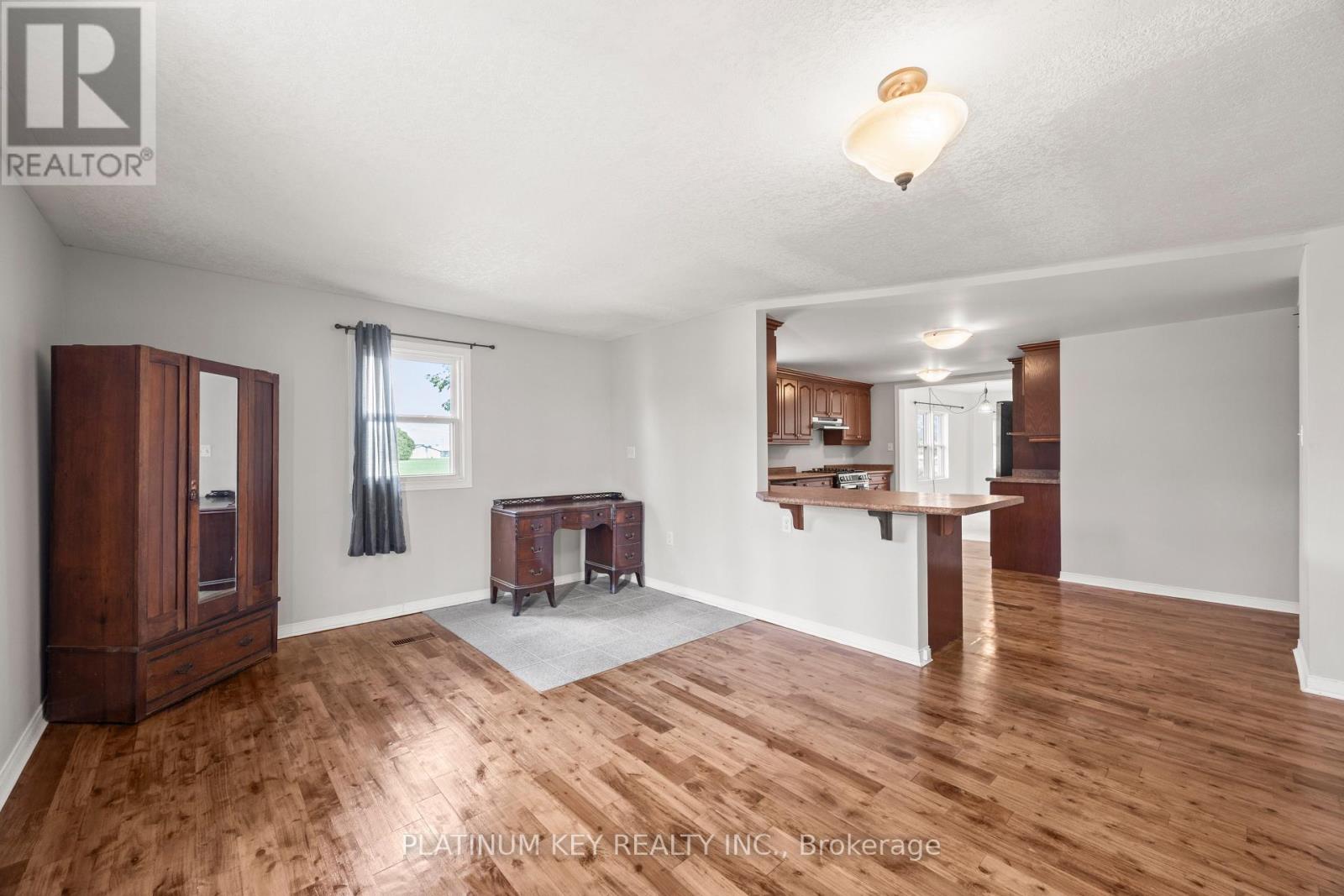 2731 Longwoods Road, Southwest Middlesex, Ontario  N0L 2N0 - Photo 20 - X13788660