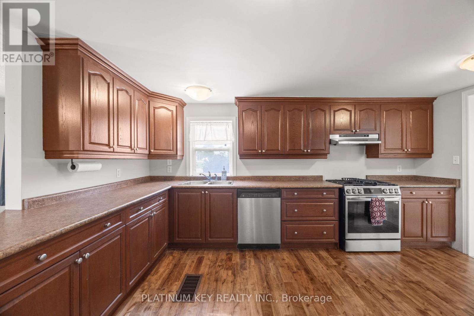 2731 Longwoods Road, Southwest Middlesex, Ontario  N0L 2N0 - Photo 24 - X13788660