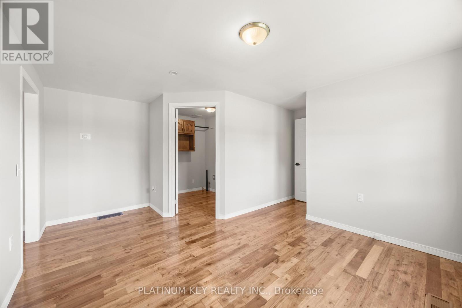 2731 Longwoods Road, Southwest Middlesex, Ontario  N0L 2N0 - Photo 27 - X13788660