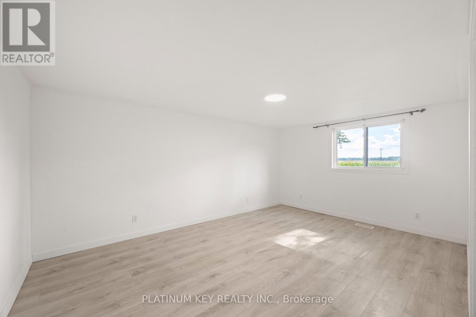 2731 Longwoods Road, Southwest Middlesex, Ontario  N0L 2N0 - Photo 35 - X13788660