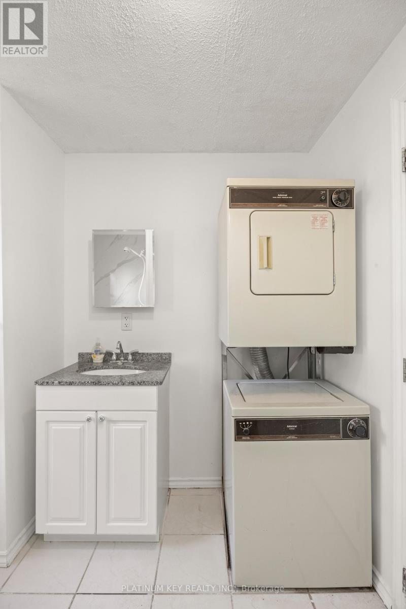 2731 Longwoods Road, Southwest Middlesex, Ontario  N0L 2N0 - Photo 44 - X13788660