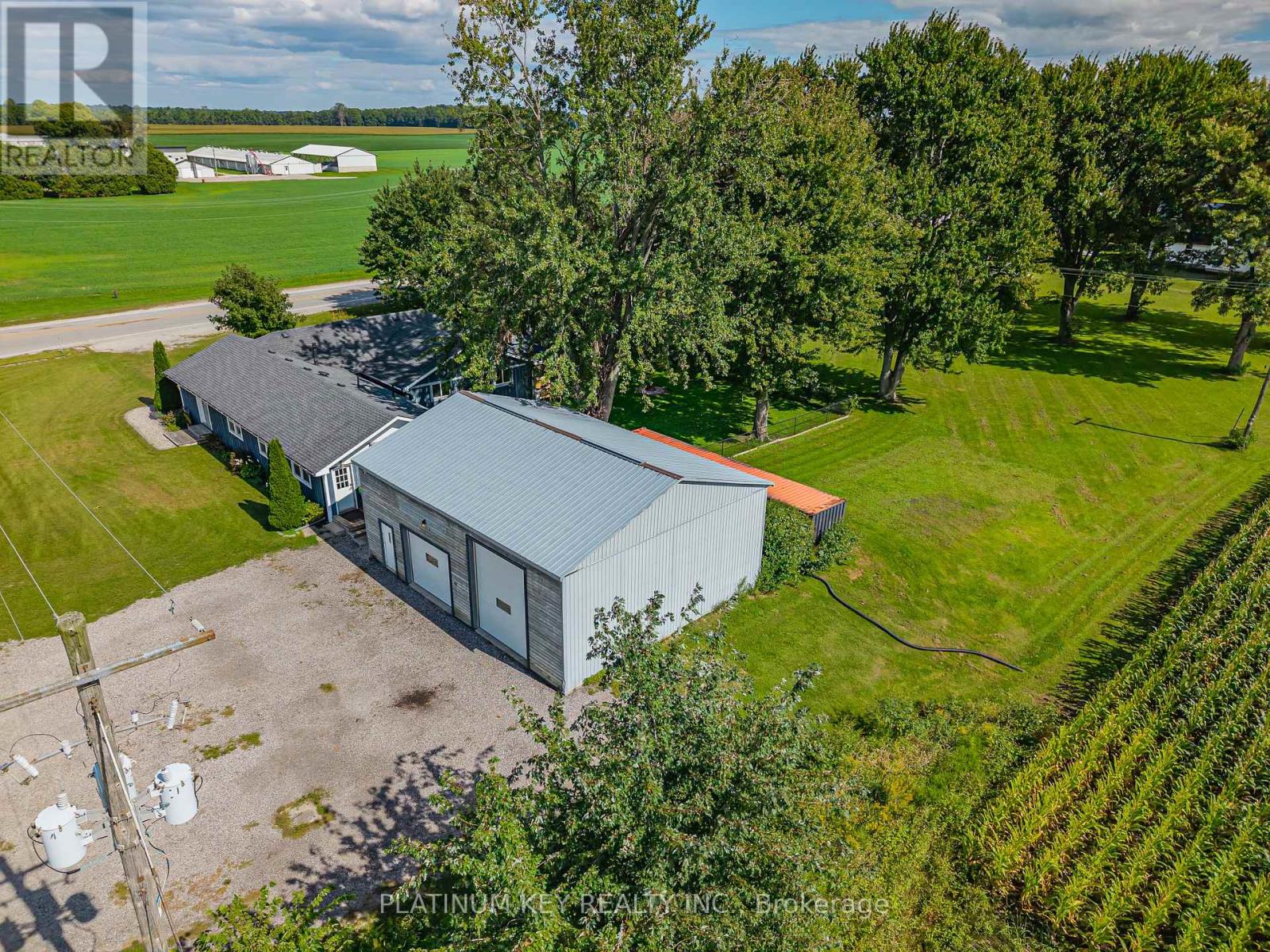 2731 Longwoods Road, Southwest Middlesex, Ontario  N0L 2N0 - Photo 5 - X13788660