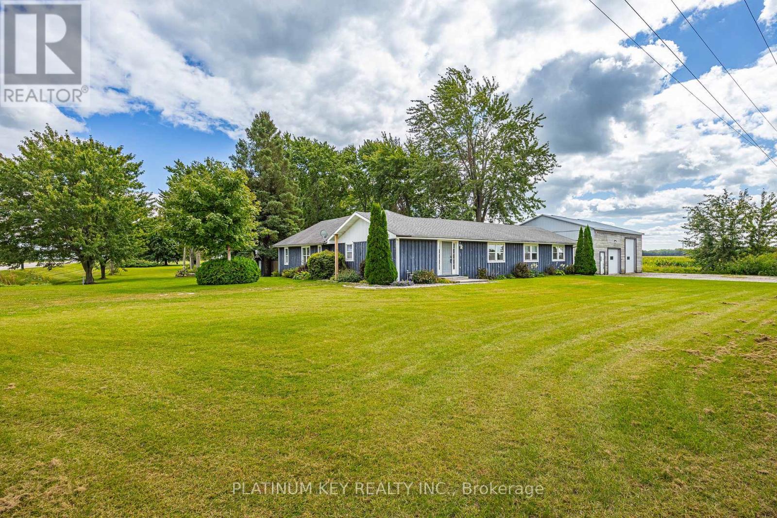 2731 Longwoods Road, Southwest Middlesex, Ontario  N0L 2N0 - Photo 6 - X13788660