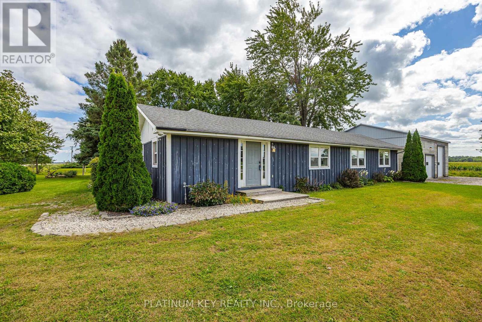 2731 Longwoods Road, Southwest Middlesex, Ontario  N0L 2N0 - Photo 7 - X13788660