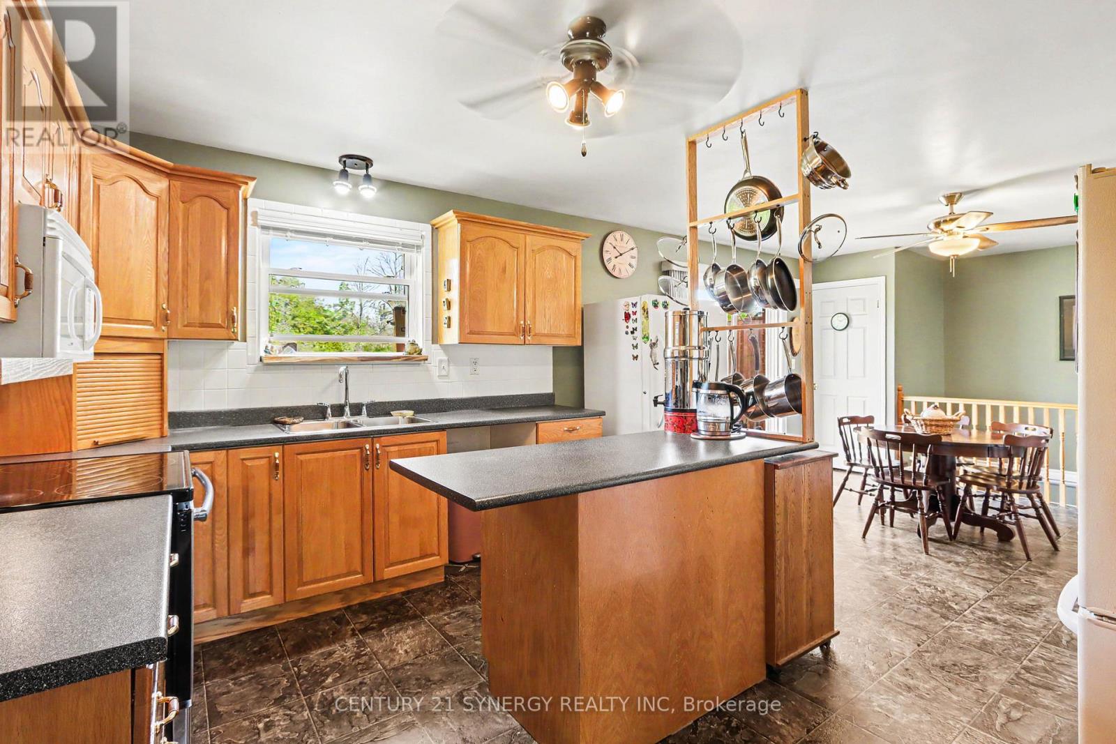 870 Kitley Line 3 Road, Elizabethtown-Kitley, Ontario  K0G 1G0 - Photo 13 - X13788640