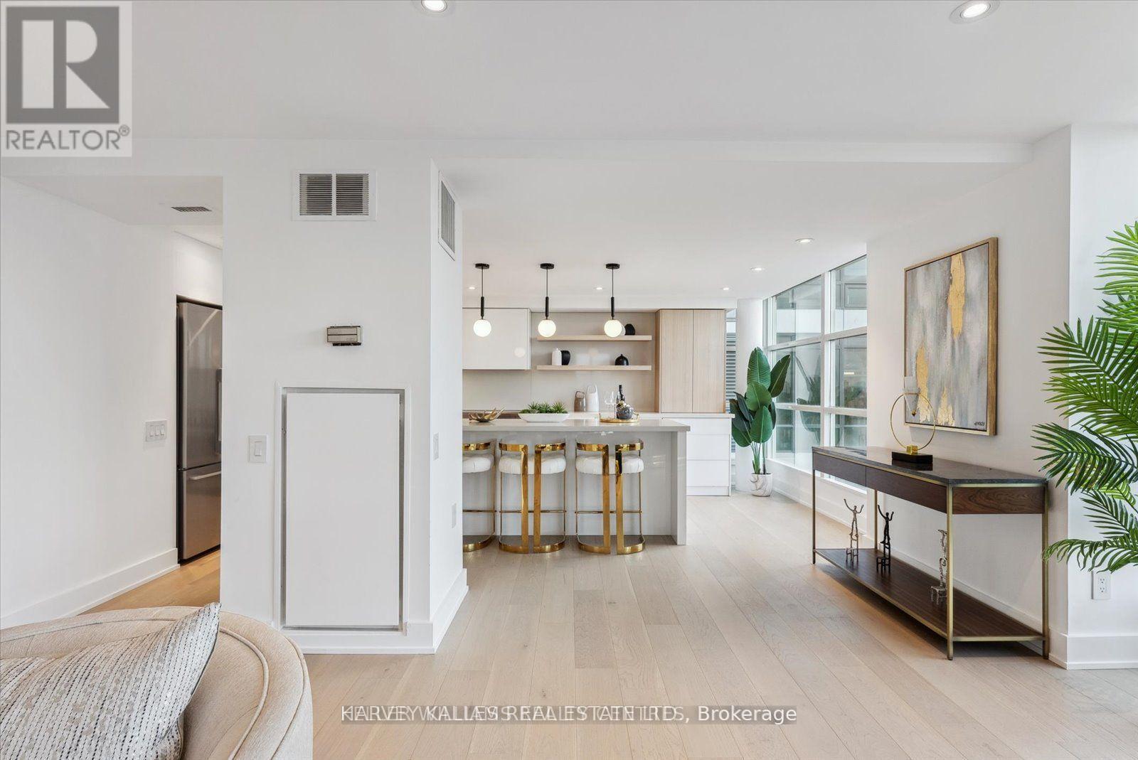 Ph03 - 409 Bloor Street W, Toronto, Ontario M4W 1H7 - Photo 12 - C13788596