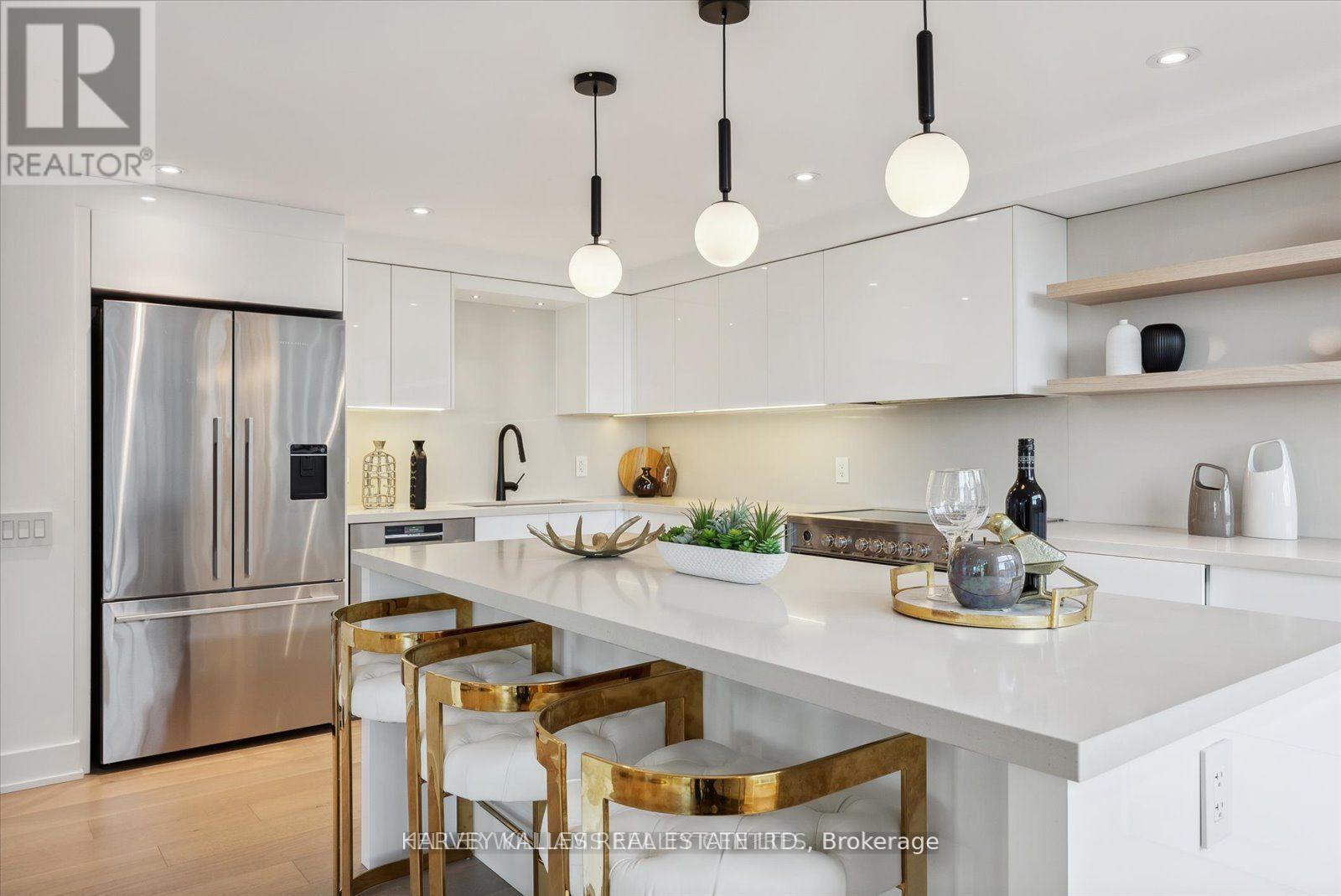 Ph03 - 409 Bloor Street W, Toronto, Ontario M4W 1H7 - Photo 15 - C13788596
