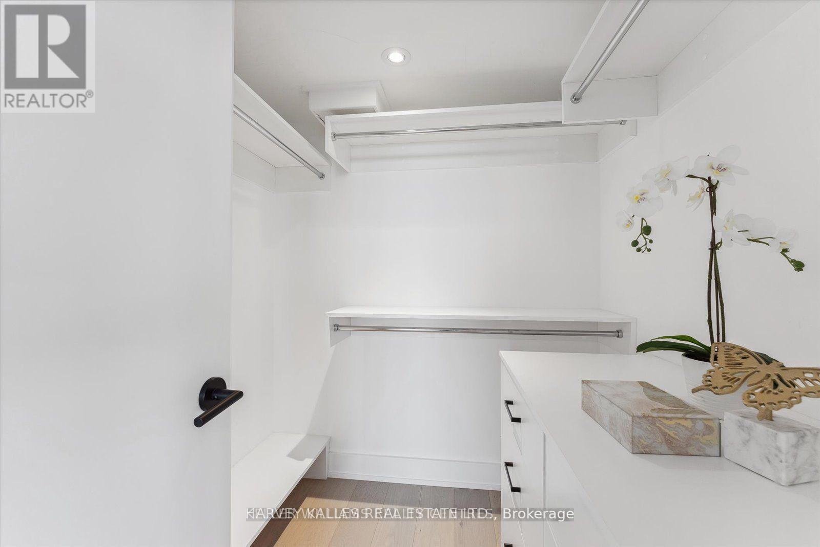 Ph03 - 409 Bloor Street W, Toronto, Ontario M4W 1H7 - Photo 22 - C13788596