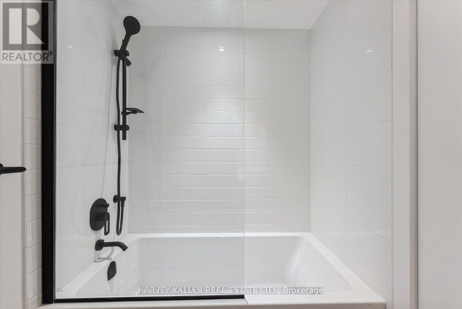 Ph03 - 409 Bloor Street W, Toronto, Ontario M4W 1H7 - Photo 27 - C13788596