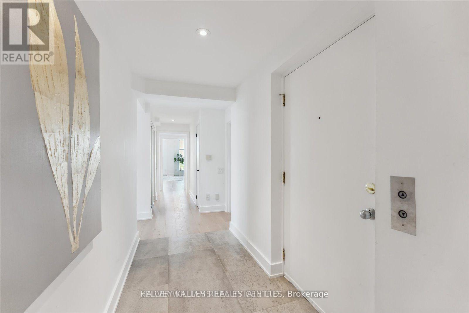 Ph03 - 409 Bloor Street W, Toronto, Ontario M4W 1H7 - Photo 3 - C13788596