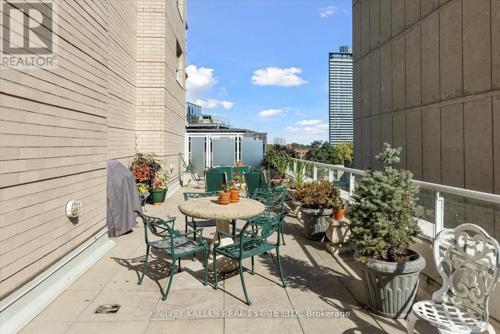 Ph03 - 409 Bloor Street W, Toronto, Ontario M4W 1H7 - Photo 35 - C13788596