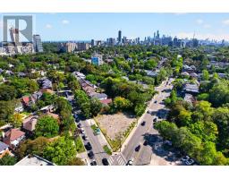 861 AVENUE ROAD, Toronto, Ontario