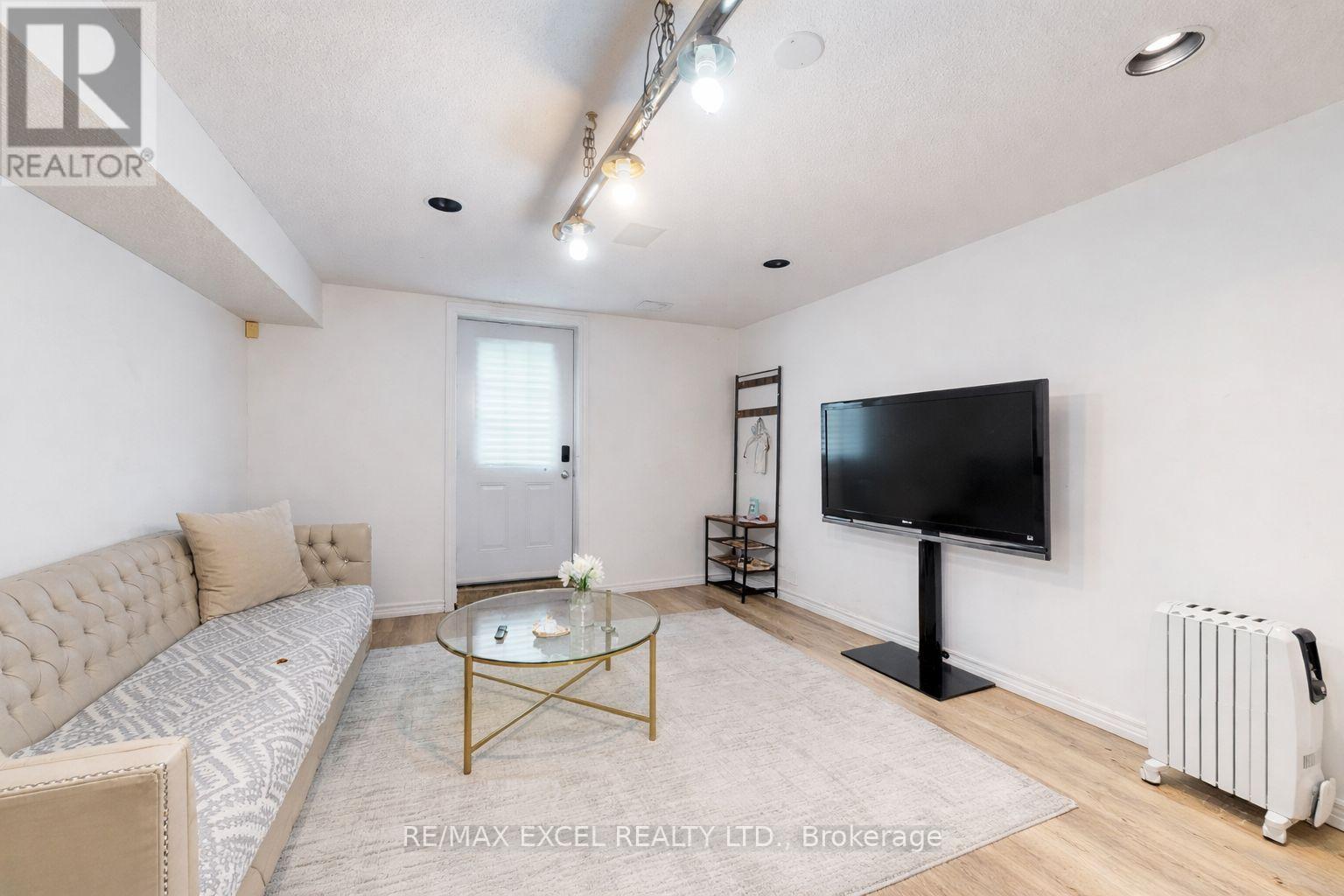 67 Rose Green Drive, Vaughan, Ontario  L4J 4R5 - Photo 9 - N13788658
