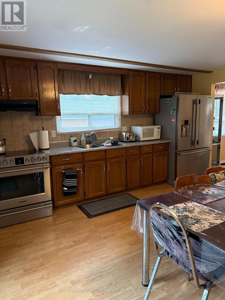 2763 Maple Trail, Ramara, Ontario  L0K 1B0 - Photo 2 - S13788612