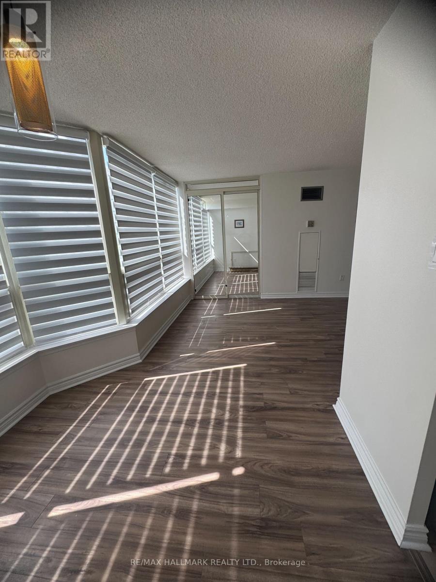 501 - 55 Elm Drive W, Mississauga, Ontario L5B 3Z3 - Photo 8 - W13788628