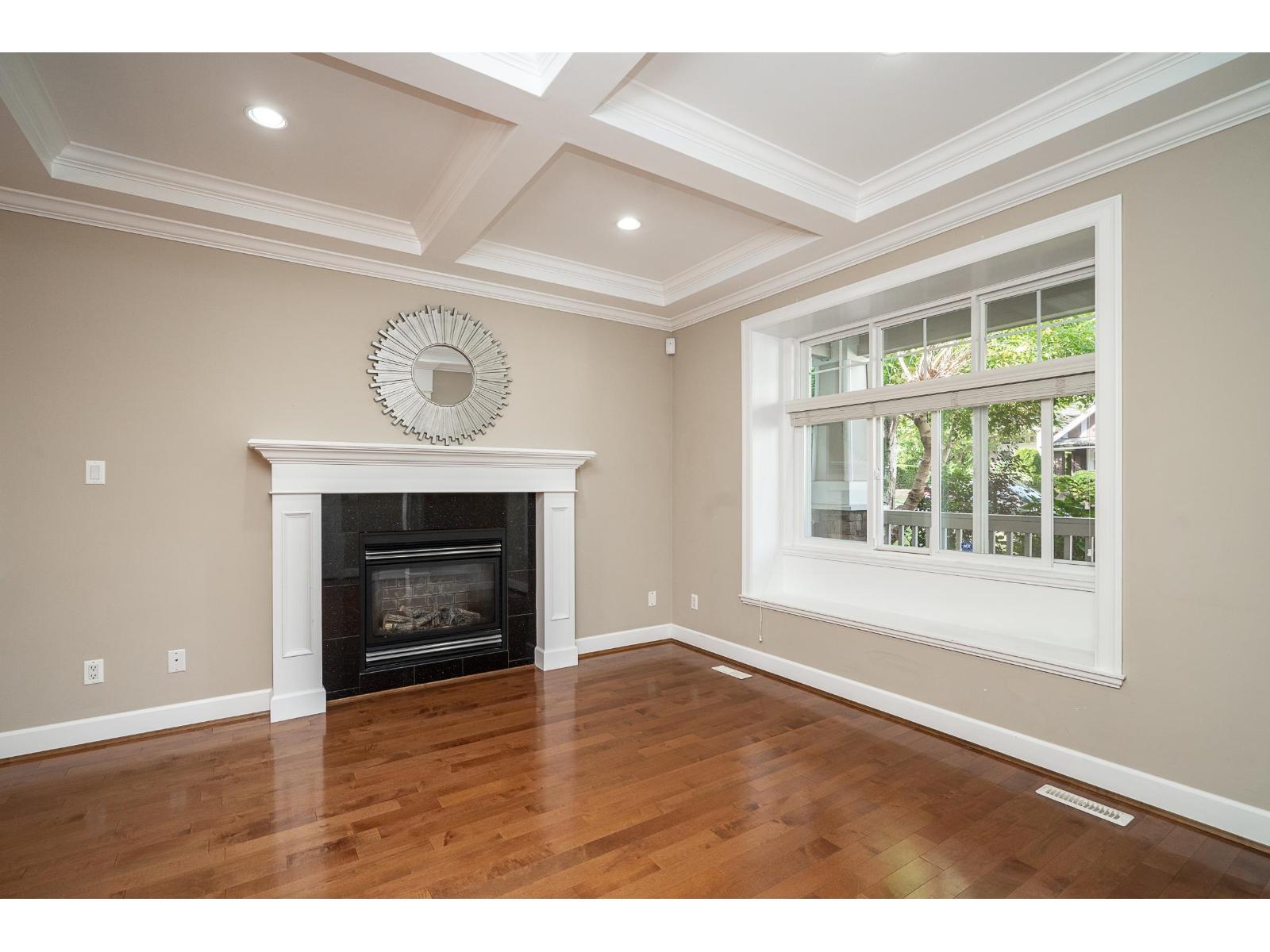 3782 154 Street, Surrey, British Columbia  V3Z 0V2 - Photo 2 - R3165219