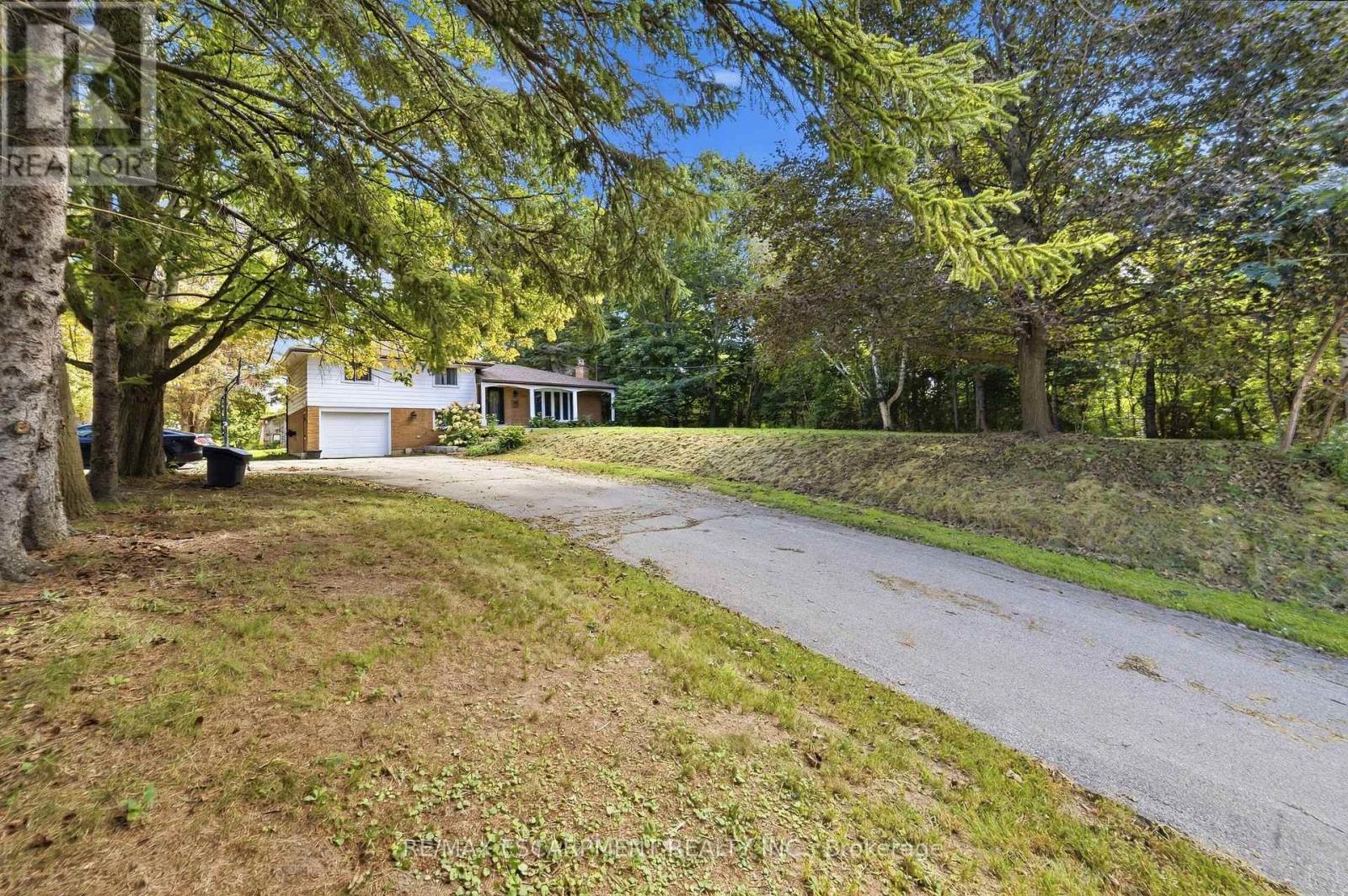205 Sunnyridge Road, Hamilton, Ontario  L0R 1R0 - Photo 3 - X13788626