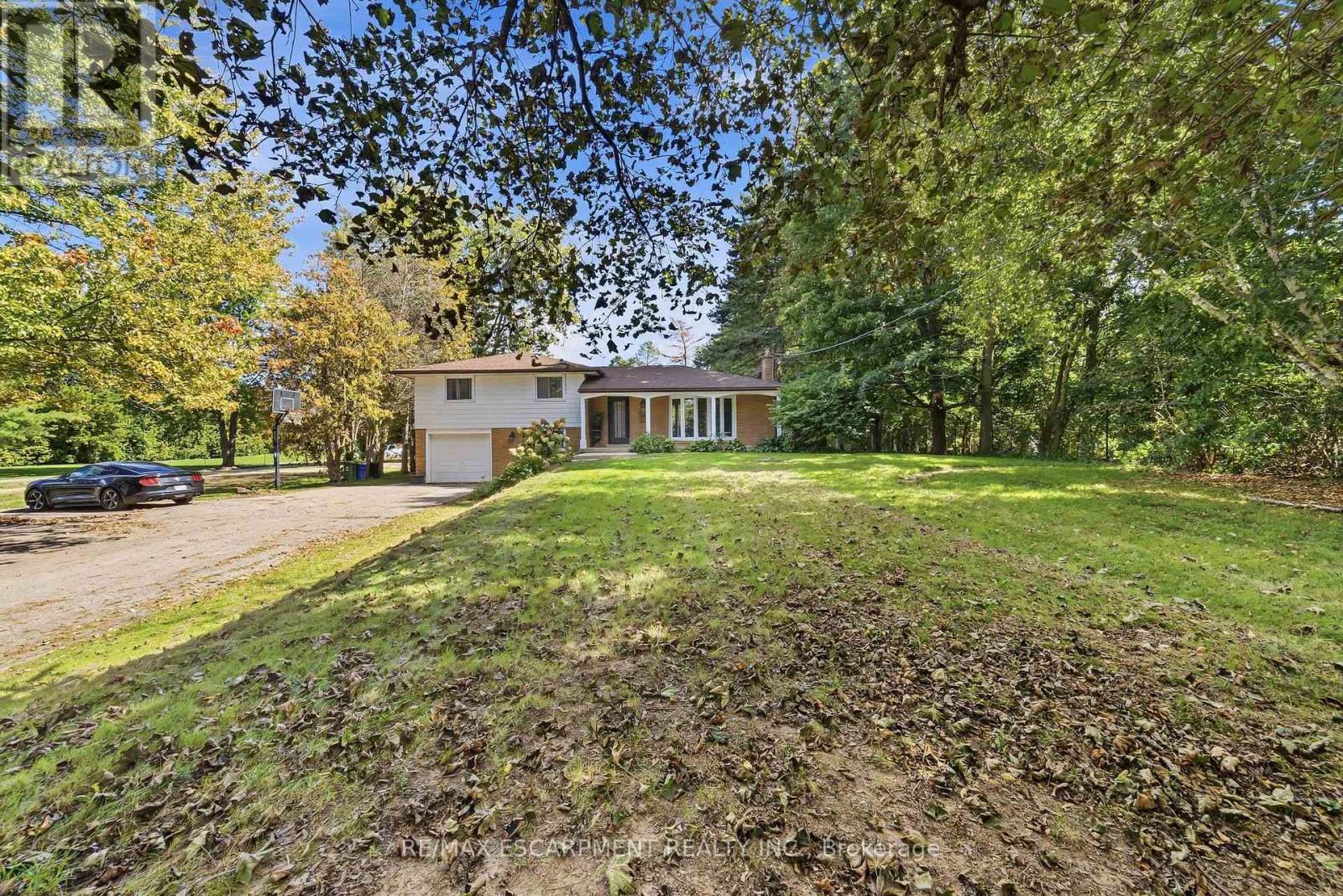 205 Sunnyridge Road, Hamilton, Ontario  L0R 1R0 - Photo 5 - X13788626