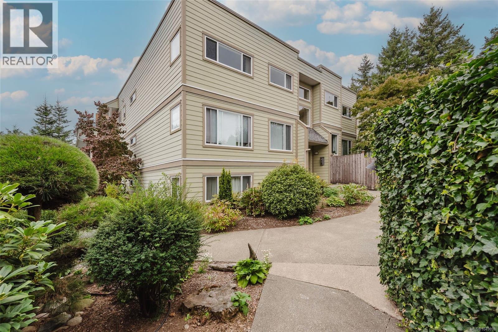 306 2250 Manor Pl, Comox, British Columbia  V9M 1C5 - Photo 30 - 1049898