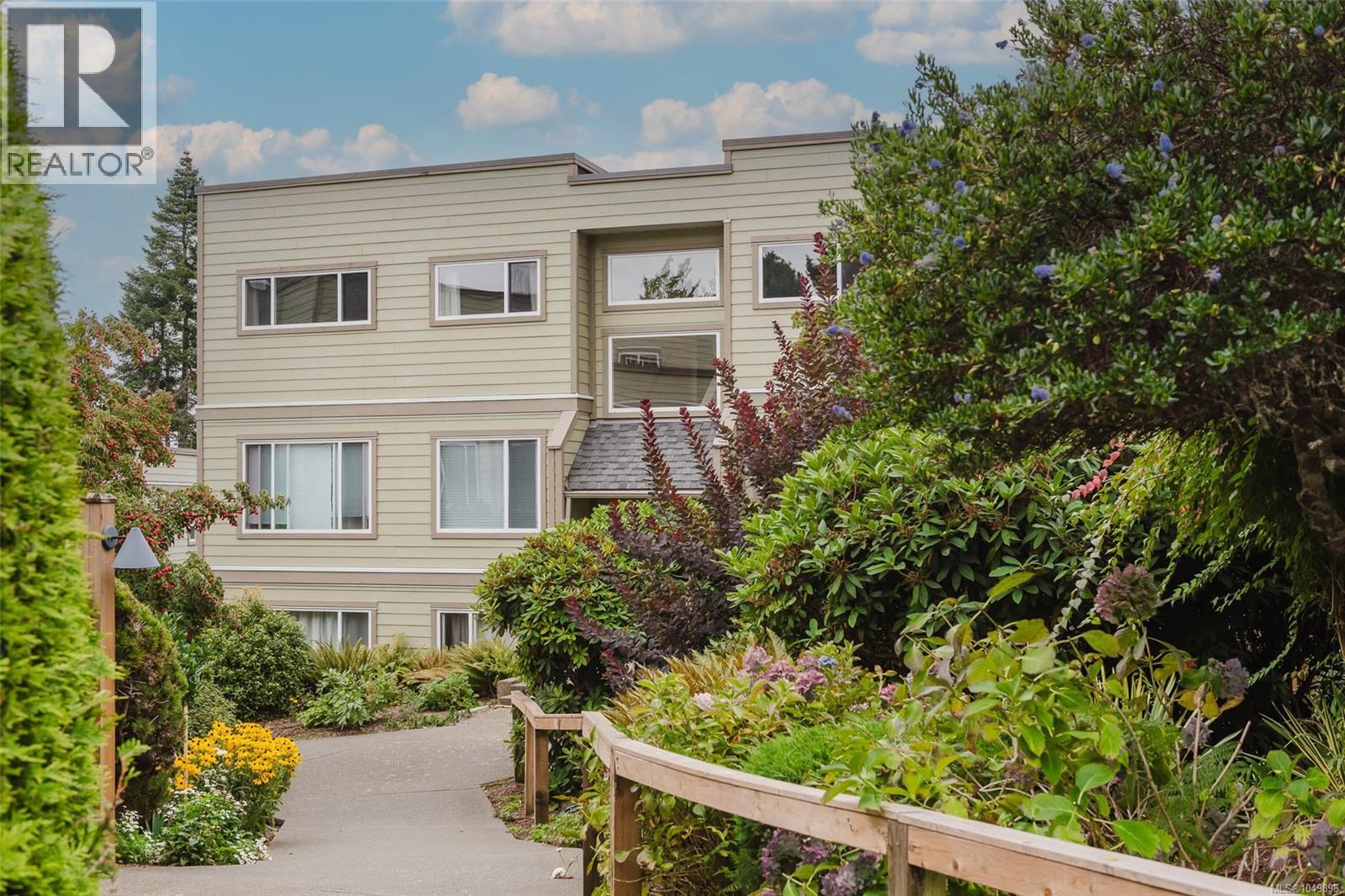 306 2250 Manor Pl, Comox, British Columbia  V9M 1C5 - Photo 29 - 1049898