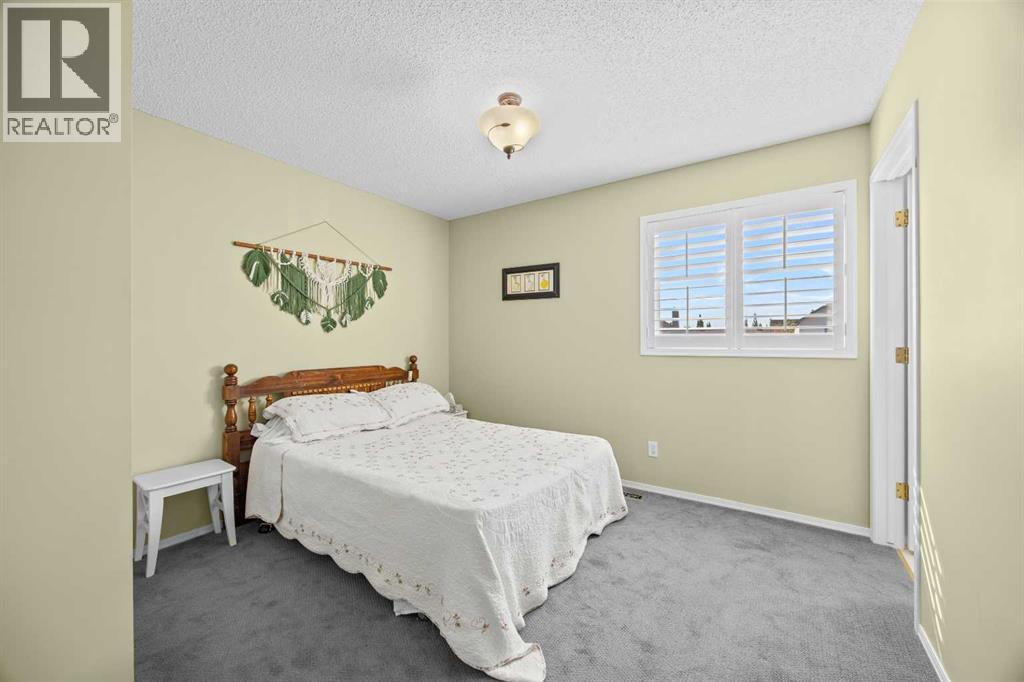 101 Bridlewood Manor Sw, Calgary, Alberta  T2Y 3T5 - Photo 21 - A2342151