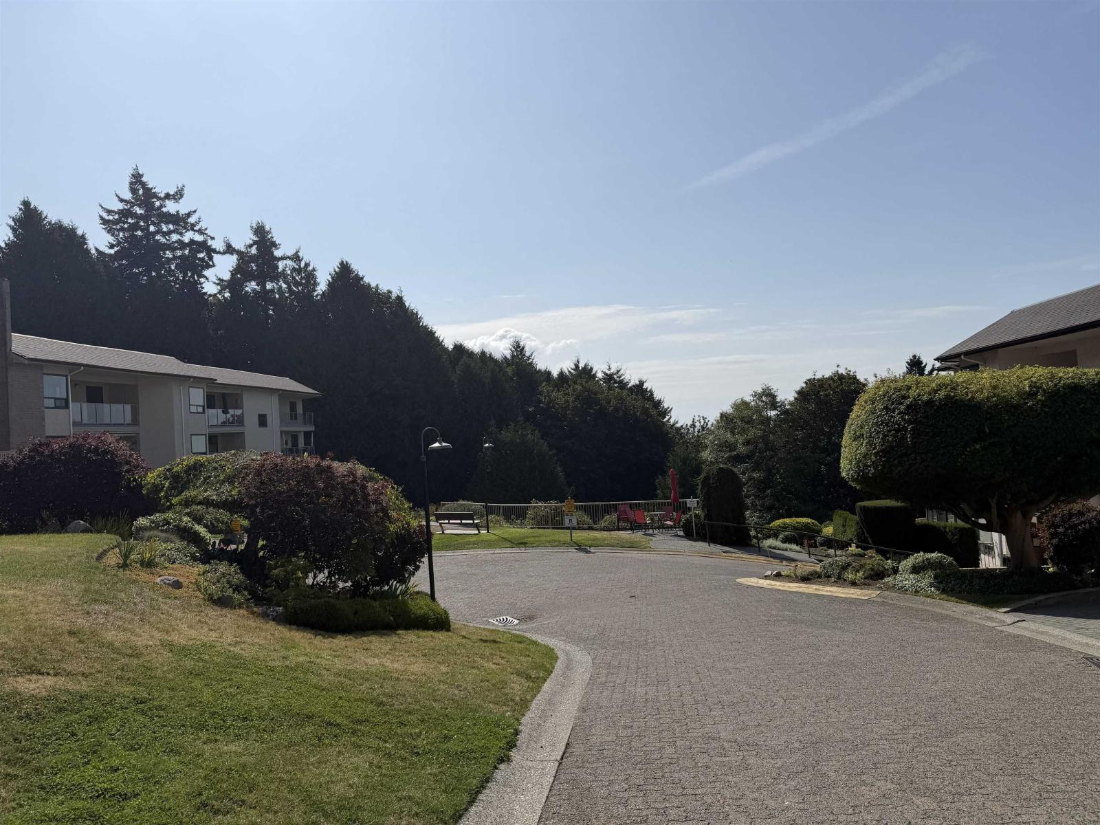 406 1350 Vidal Street, White Rock, British Columbia  V4B 5G6 - Photo 11 - R3165155