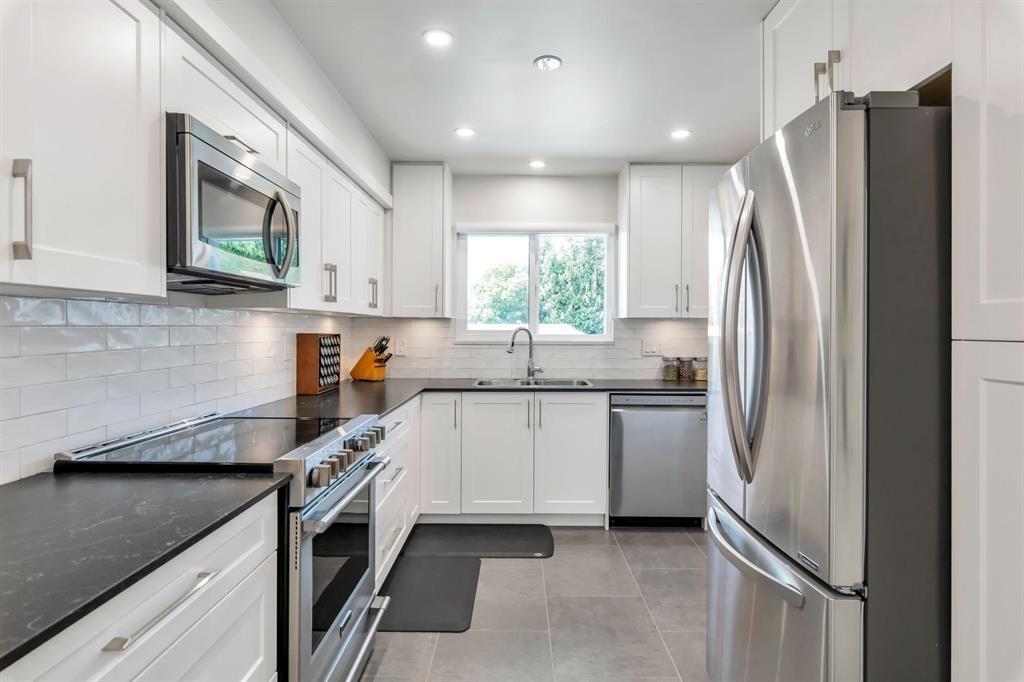 406 1350 Vidal Street, White Rock, British Columbia  V4B 5G6 - Photo 5 - R3165155