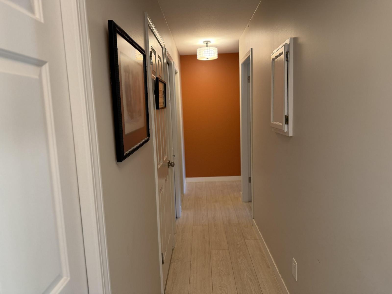 406 1350 Vidal Street, White Rock, British Columbia  V4B 5G6 - Photo 8 - R3165155