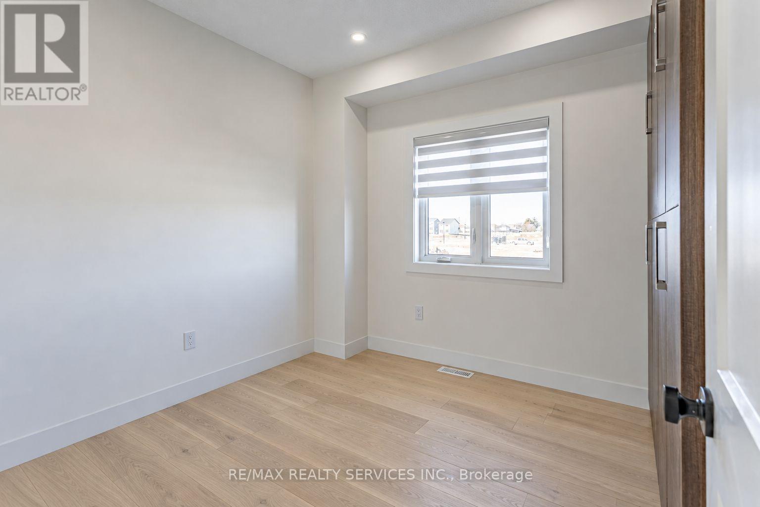 1254 Honeywood Drive, London South, Ontario  N6M 0M1 - Photo 13 - X13788310