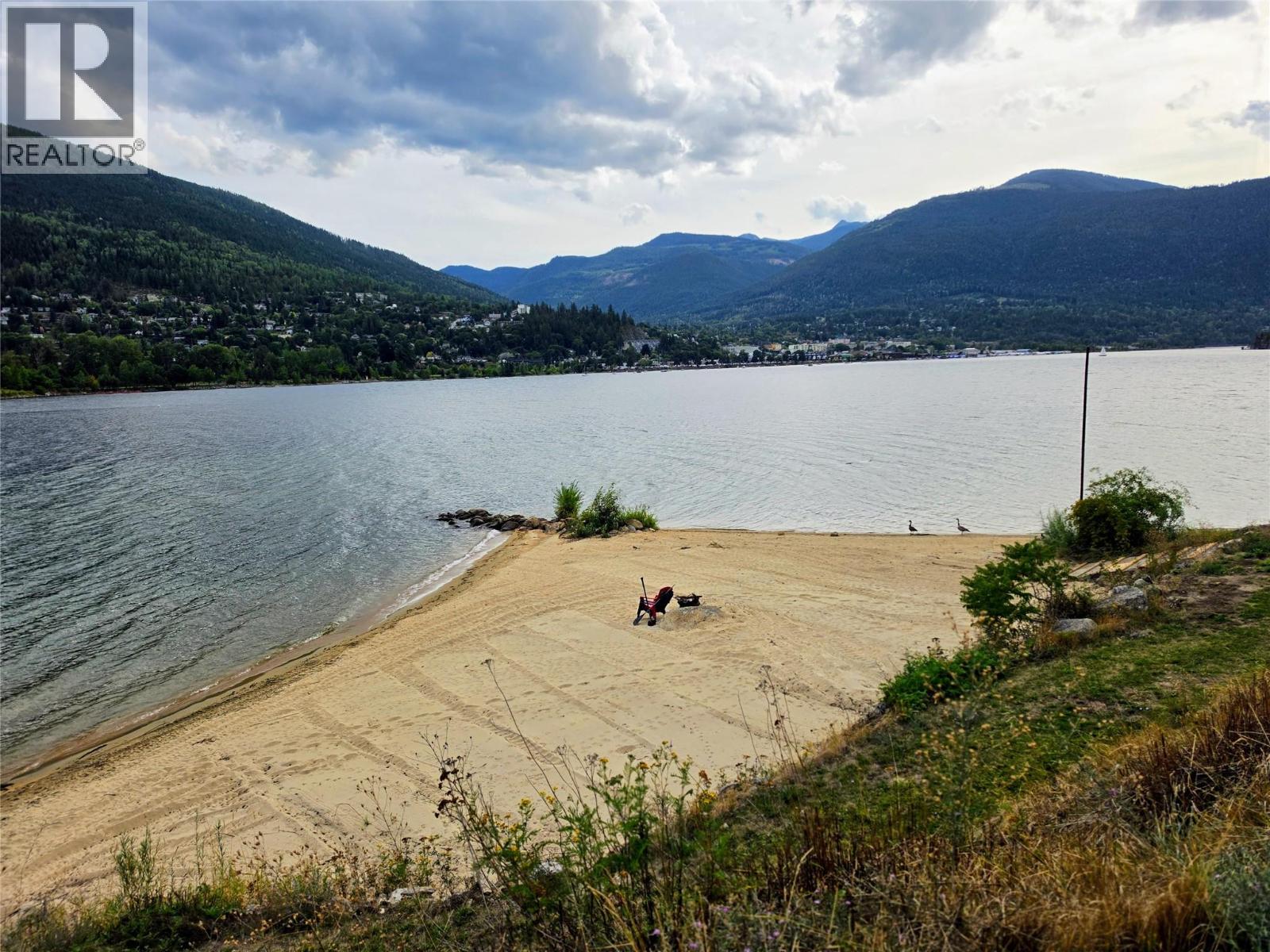 582 Valhalla Road, Nelson, British Columbia  V1L 6M6 - Photo 5 - 10400697
