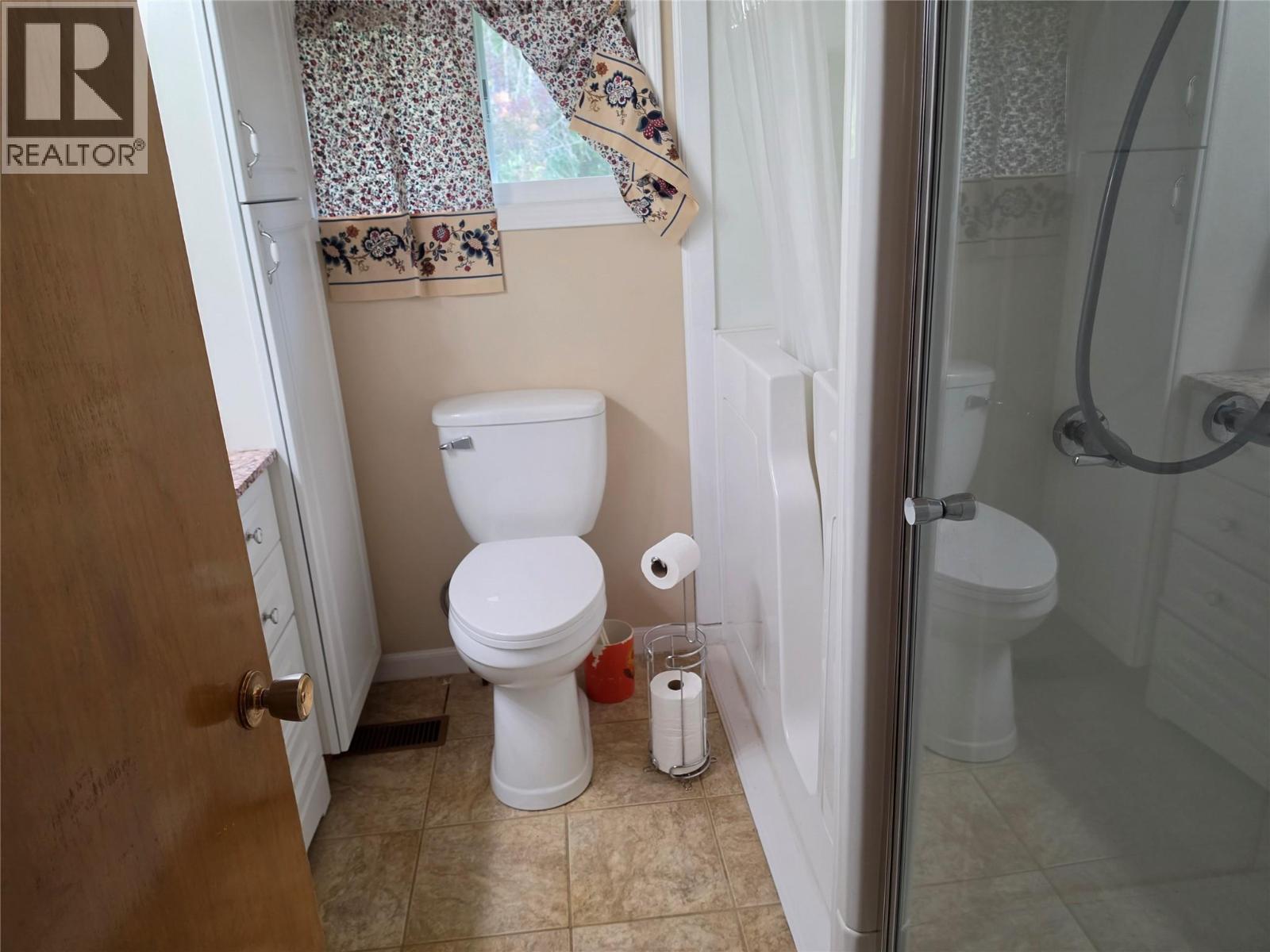 582 Valhalla Road, Nelson, British Columbia  V1L 6M6 - Photo 27 - 10400697