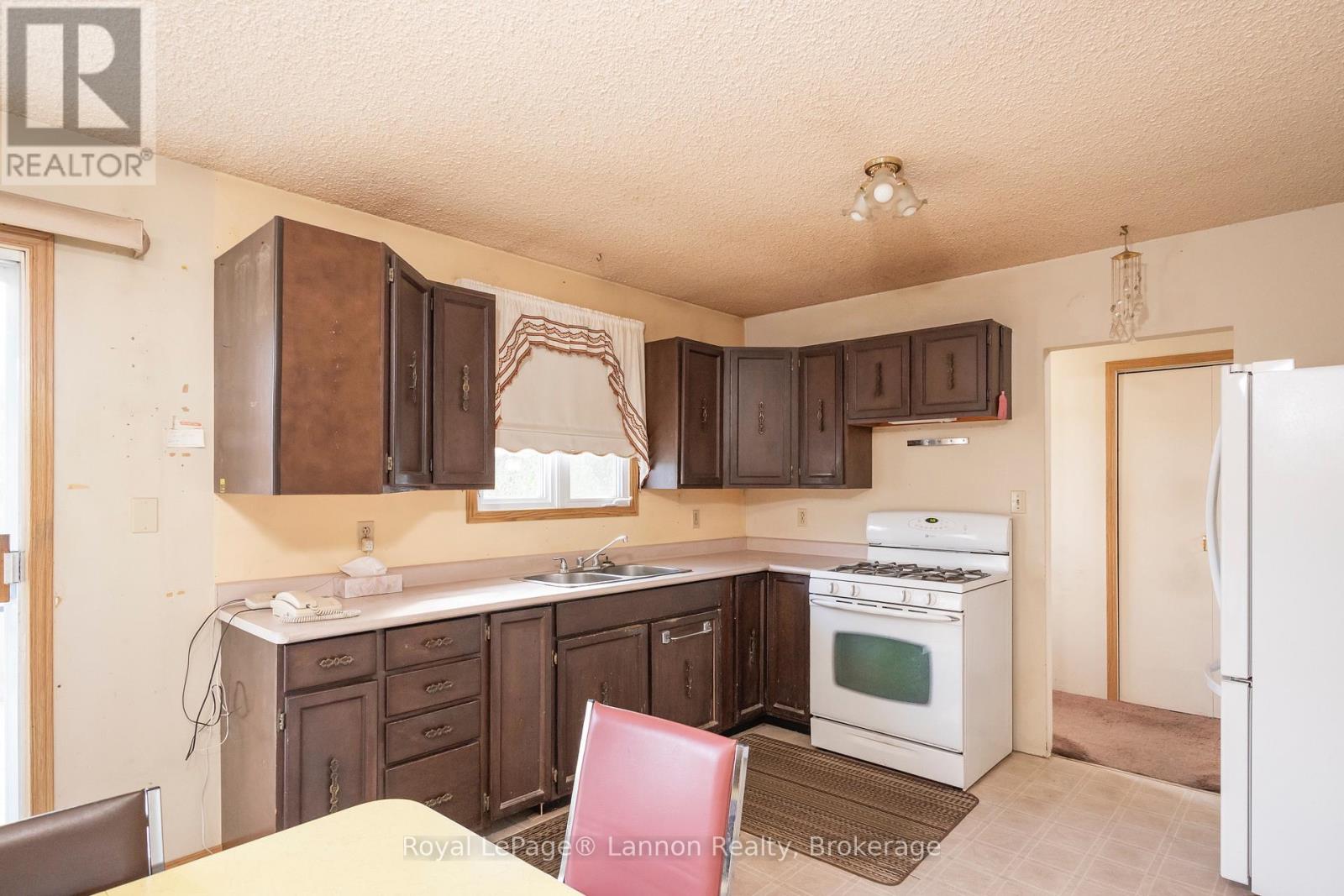 6627 Dawson Road, Thunder Bay Remote Area, Ontario  P7G 0V2 - Photo 15 - X13782570