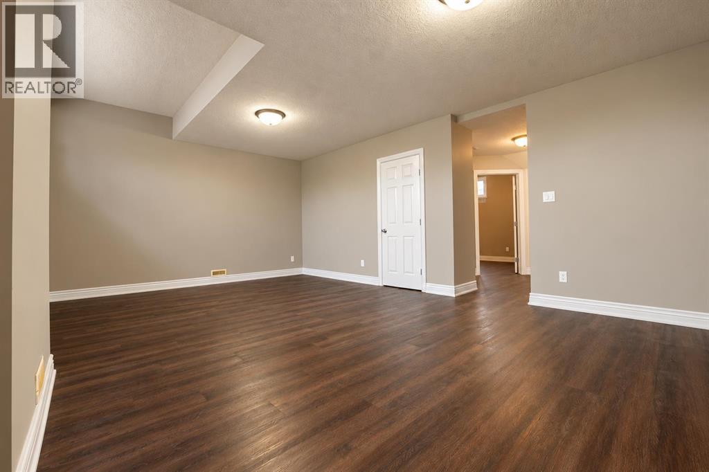9929 71 Avenue, Grande Prairie, Alberta  T8V 5T4 - Photo 10 - A2345491