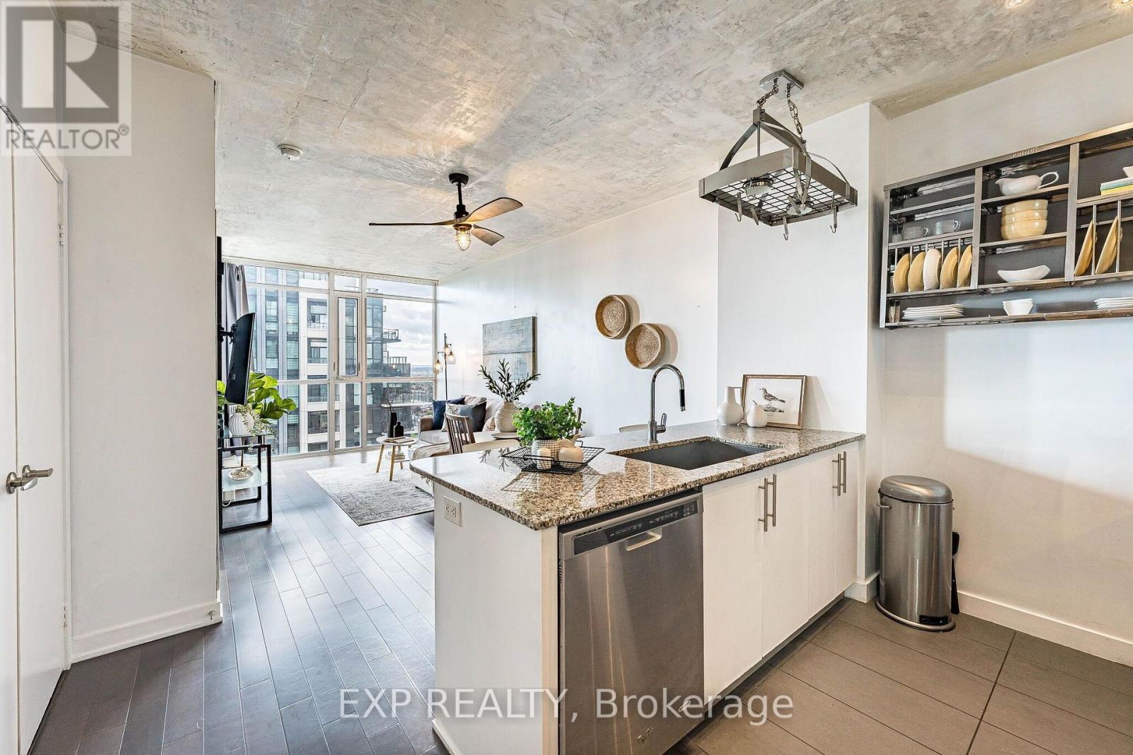 2305 - 4099 BRICKSTONE MEWS, Mississauga, Ontario